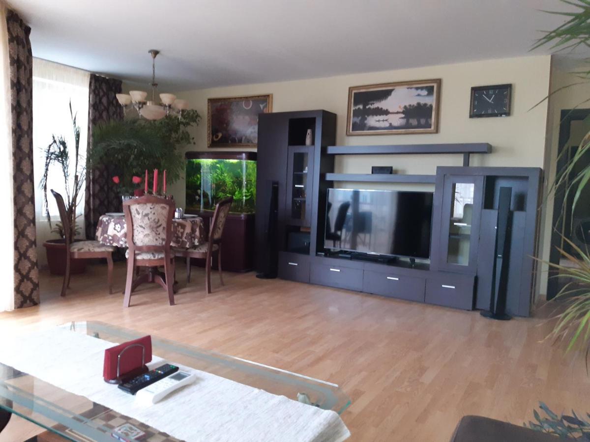 Nish 7 Daire Tırnova Dış mekan fotoğraf